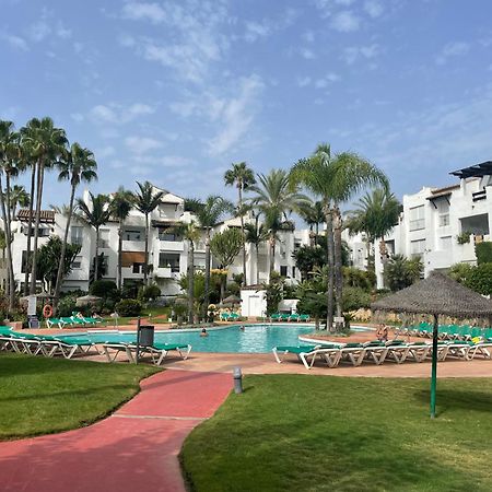 Apartment Costalita, Direct Beach Access, Ground Floor, Salt Water Pool Estepona Exterior foto